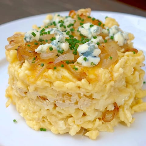 Käse-Spätzle mit Gorgonzola